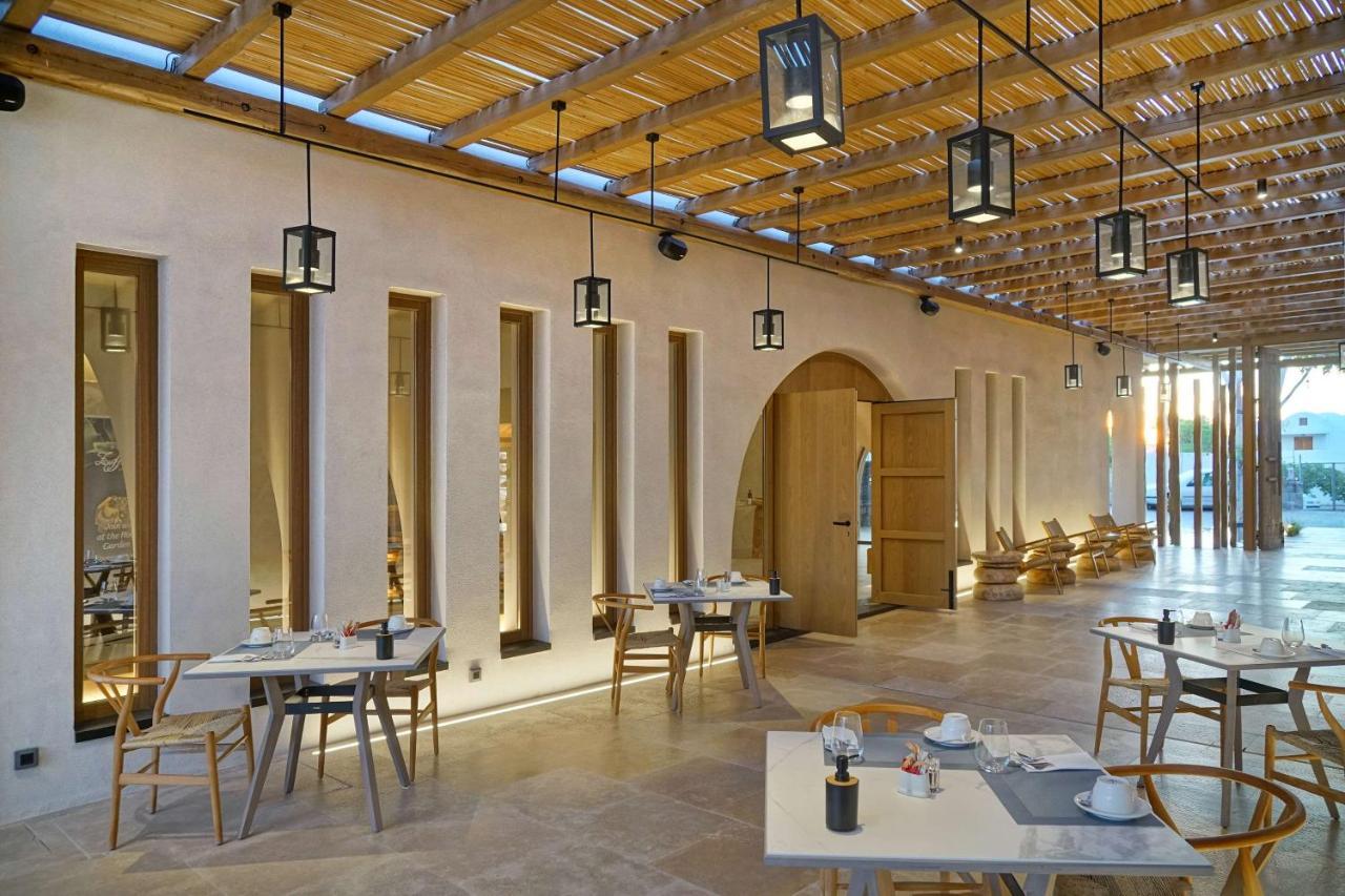 Radisson Blu Zaffron Resort, Santorini (Adults Only) Kamari  Ngoại thất bức ảnh