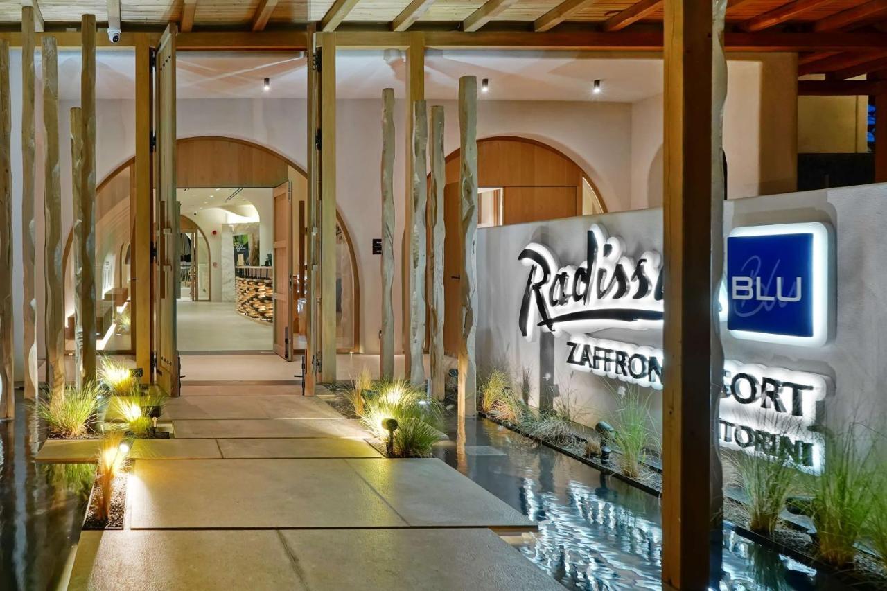 Radisson Blu Zaffron Resort, Santorini (Adults Only) Kamari  Ngoại thất bức ảnh