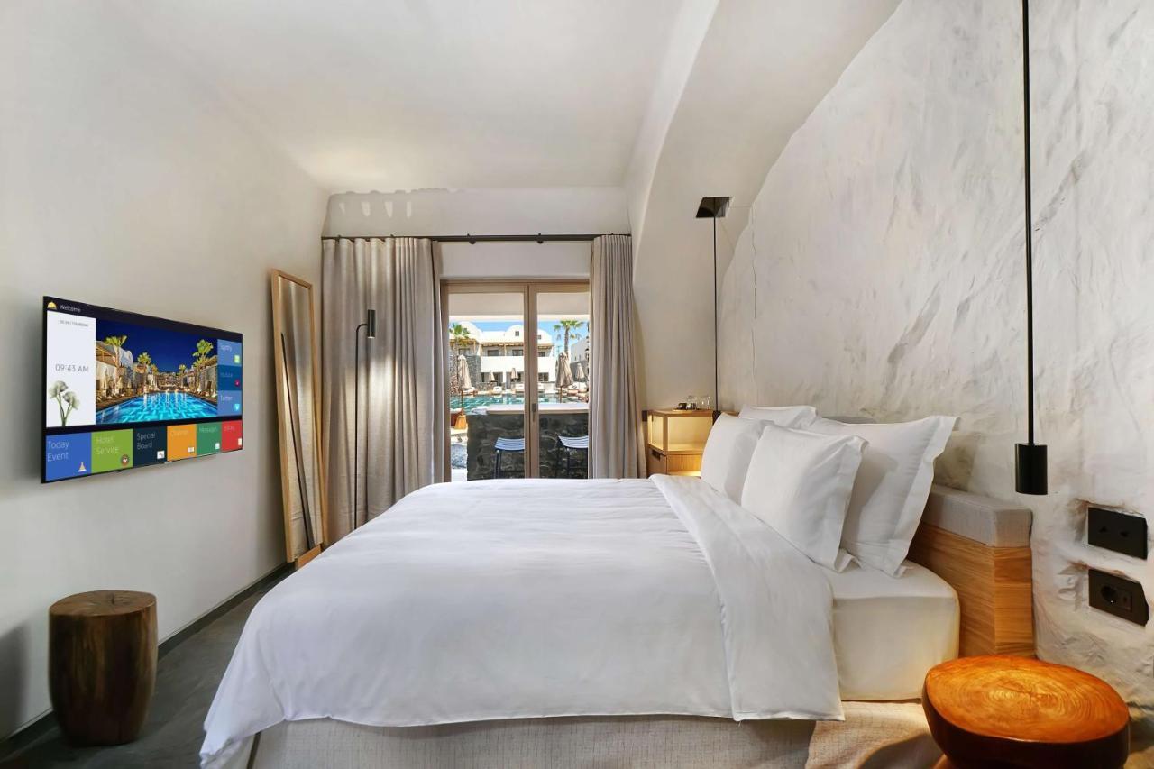 Radisson Blu Zaffron Resort, Santorini (Adults Only) Kamari  Ngoại thất bức ảnh